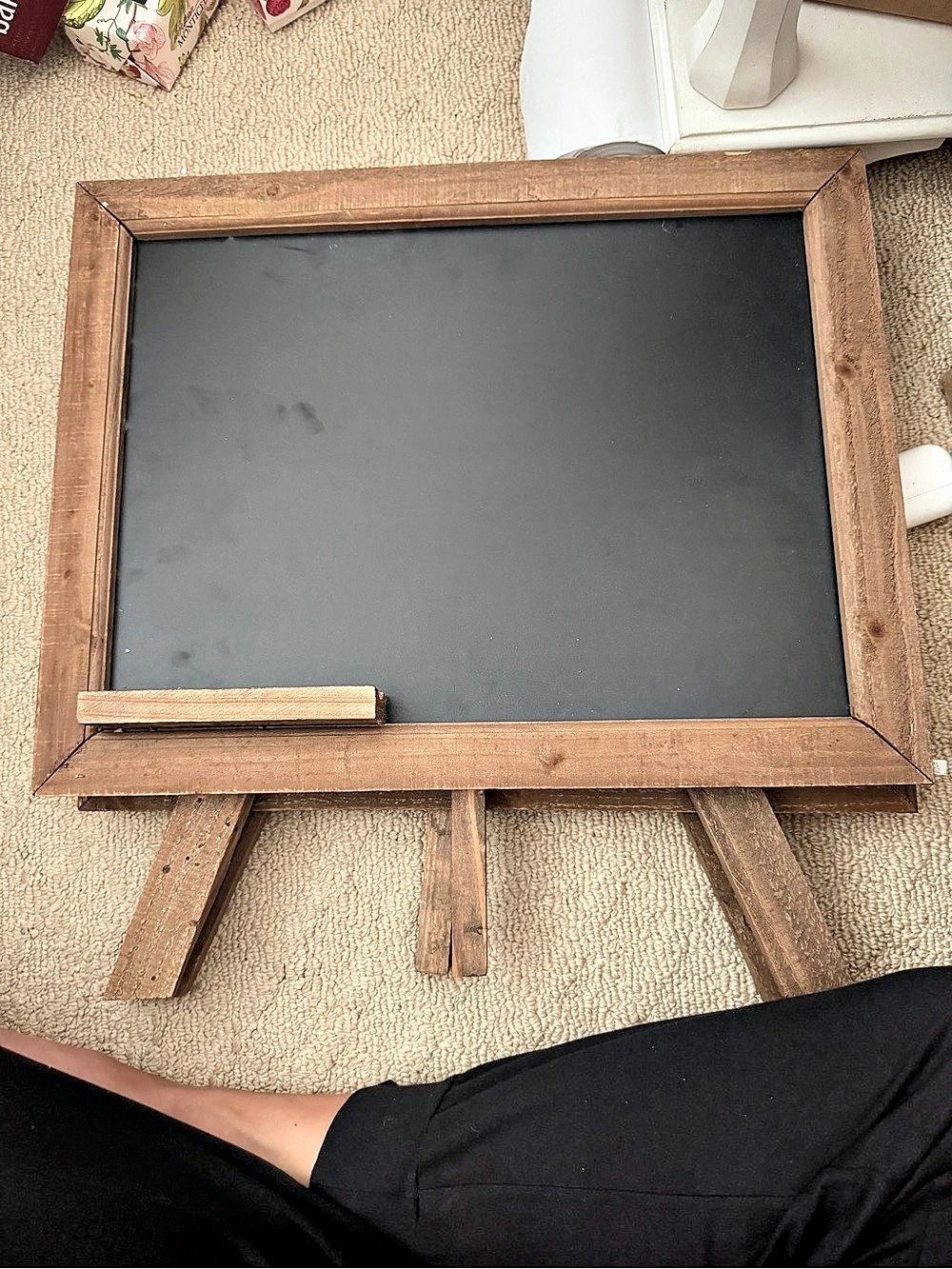 Ashland Wood Easel Chalkboard Brown & Black
